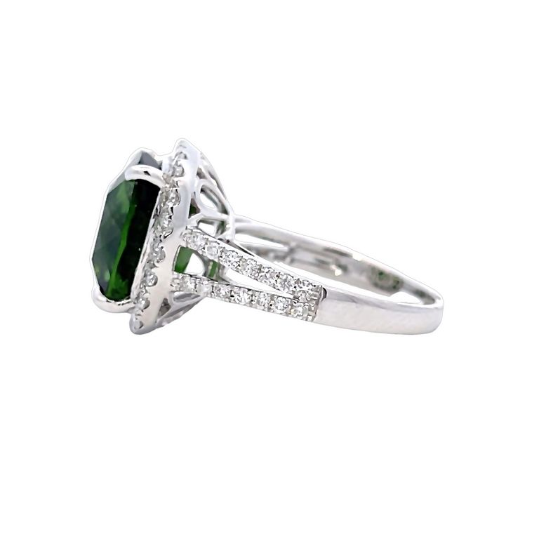 Green Tourmaline 8.34CT & White Diamond 0.77CT Fashion Ring 18K White