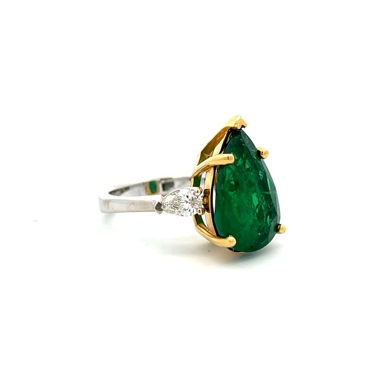 Three Stone Green Emerald & White Diamond Ring 7.49CT 18K Two Tone Gold